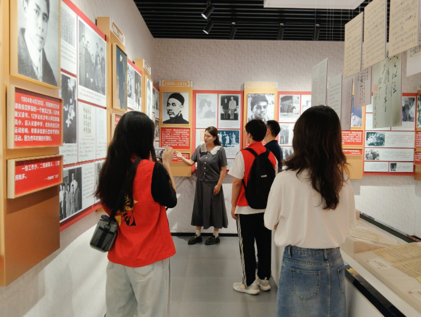 江苏建院：青春舵手铸魂育人传习社以创意实践助力红色资源保护与活化